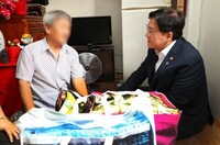 보건복지부장관, 폭염 대비 취약 독거노인 현장방문