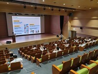 롯데중앙연구소 임직원, 신생아 수면 조끼 만들기 봉사활동 진행