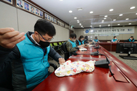 [경마]한국마사회 감사실, 영유아용 수면조끼 기부 사업 펼쳐