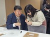 [디투엘] 송년회, 수면조끼 봉사로 채우다