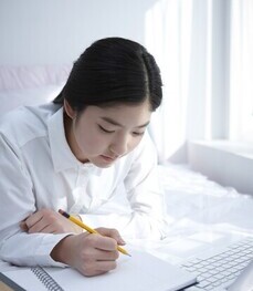 [생계비 지원]  '더 이상 혼자가 아닌' 진희를 응원합니다.